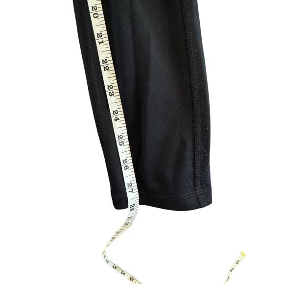 Aerie Chill Play Move Black Capri Leggings Medium High Rise Activewear Pockets - Picture 10 of 10